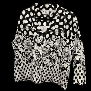 Keren Hart EUC black/white jacket size 2X